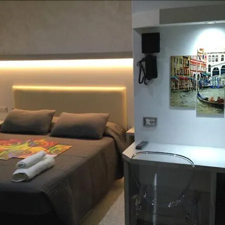 ラーニョ ドーロ 3* ソットマリーナ