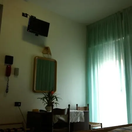 ラーニョ ドーロ ホテル ソットマリーナ